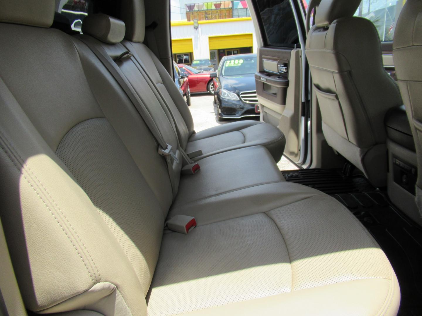 2015 White /Brown RAM 1500 Laramie Crew Cab SWB 4WD (1C6RR7NT9FS) with an 5.7L V8 OHV 16V engine, 6-Speed Automatic transmission, located at 1511 North Shepherd Dr., Houston, TX, 77008, (281) 657-1221, 29.798361, -95.412560 - 2015 Ram 1500 Laramie 145,729 miles VIN: 1C6RR7NT9FS513258 Vehicle Details Crew Pickup 5.7L V8 F OHV 16V Gasoline Rear wheel drive w/ 4X4- Photo#17