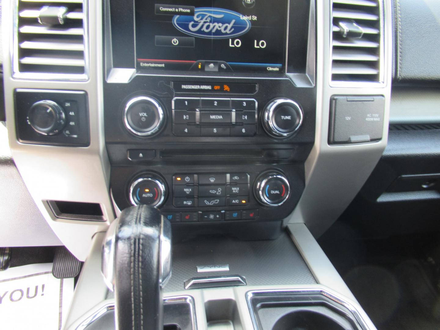 2015 Silver /Black Ford F-150 XLT SuperCrew 6.5-ft. Bed 4WD (1FTEW1EF0FF) with an 5.0L V8 engine, 6-Speed Automatic transmission, located at 1511 North Shepherd Dr., Houston, TX, 77008, (281) 657-1221, 29.798361, -95.412560 - 2015 Ford F-150 Lariat 130,833 miles VIN: 1FTEW1EF0FFA96810 Vehicle Details Crew Pickup 5.0L V8 F DOHC 32V Gasoline Rear wheel drive w/ 4X4- Photo#4