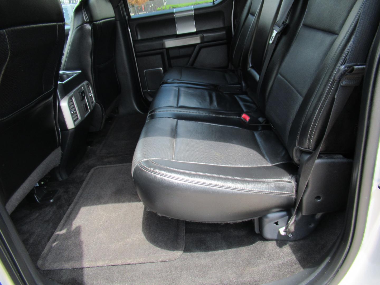 2015 Silver /Black Ford F-150 XLT SuperCrew 6.5-ft. Bed 4WD (1FTEW1EF0FF) with an 5.0L V8 engine, 6-Speed Automatic transmission, located at 1511 North Shepherd Dr., Houston, TX, 77008, (281) 657-1221, 29.798361, -95.412560 - 2015 Ford F-150 Lariat 130,833 miles VIN: 1FTEW1EF0FFA96810 Vehicle Details Crew Pickup 5.0L V8 F DOHC 32V Gasoline Rear wheel drive w/ 4X4- Photo#11