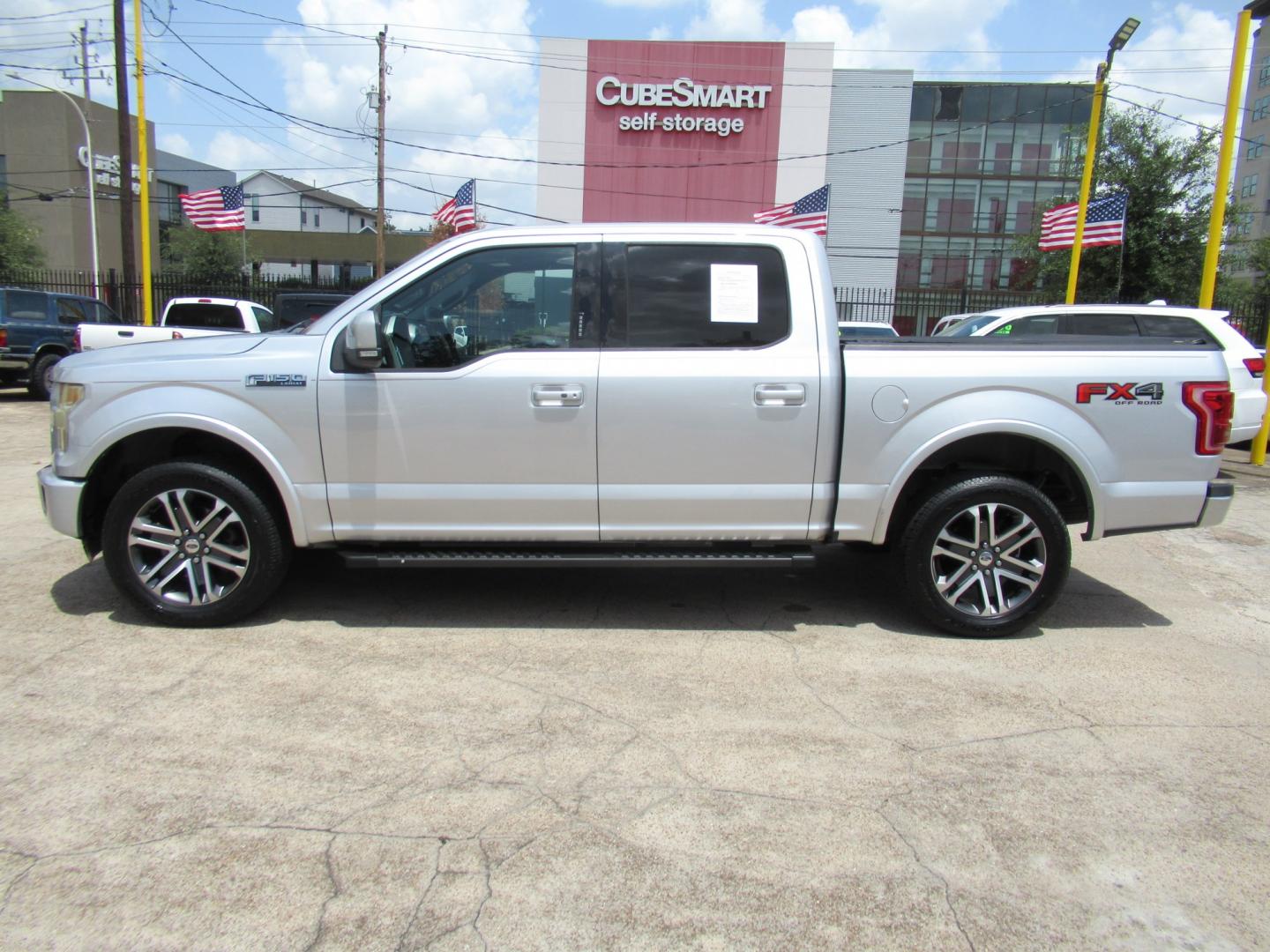 2015 Silver /Black Ford F-150 XLT SuperCrew 6.5-ft. Bed 4WD (1FTEW1EF0FF) with an 5.0L V8 engine, 6-Speed Automatic transmission, located at 1511 North Shepherd Dr., Houston, TX, 77008, (281) 657-1221, 29.798361, -95.412560 - 2015 Ford F-150 Lariat 130,833 miles VIN: 1FTEW1EF0FFA96810 Vehicle Details Crew Pickup 5.0L V8 F DOHC 32V Gasoline Rear wheel drive w/ 4X4- Photo#23