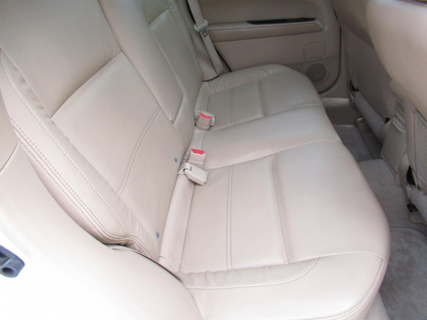 2008 White /TAN Subaru Forester 2.5XT Limited (JF1SG696X8H) with an 2.5L H4 DOHC 16V TURBO engine, 4A transmission, located at 1511 North Shepherd Dr., Houston, TX, 77008, (281) 657-1221, 29.798361, -95.412560 - 2008 Subaru Forester 2.5 XT Limited 189,484 miles VIN: JF1SG696X8H707687 Vehicle Details 4 Door Wagon/Sport Utility 2.5L H4 F DOHC 16V Gasoline All wheel drive- Photo#16