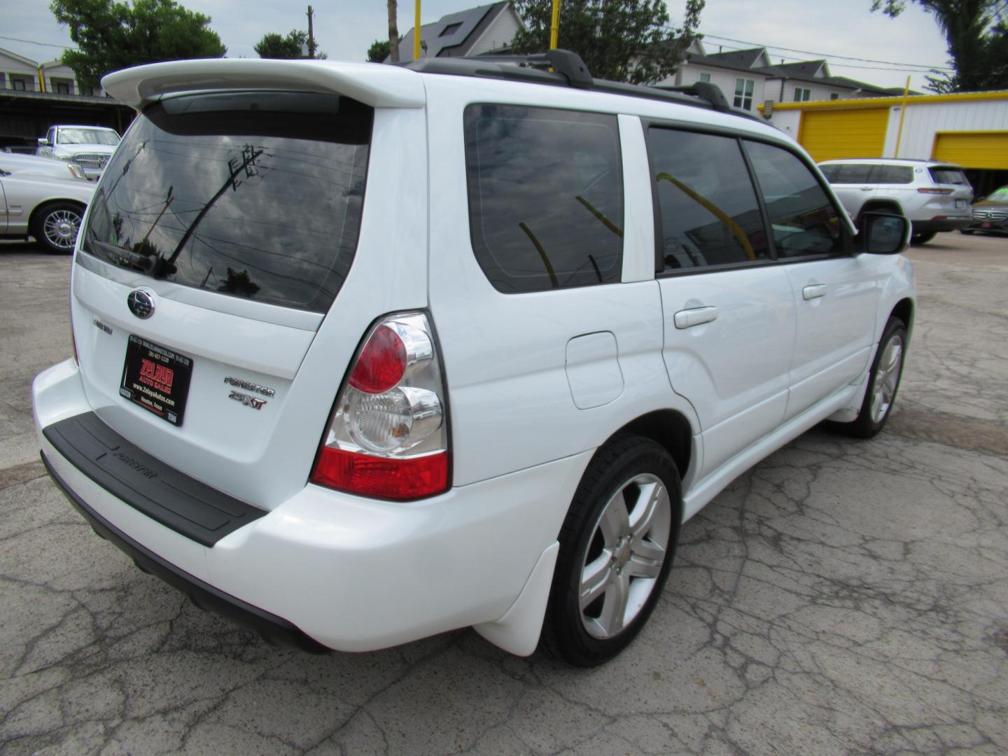 2008 White /TAN Subaru Forester 2.5XT Limited (JF1SG696X8H) with an 2.5L H4 DOHC 16V TURBO engine, 4A transmission, located at 1511 North Shepherd Dr., Houston, TX, 77008, (281) 657-1221, 29.798361, -95.412560 - 2008 Subaru Forester 2.5 XT Limited 189,484 miles VIN: JF1SG696X8H707687 Vehicle Details 4 Door Wagon/Sport Utility 2.5L H4 F DOHC 16V Gasoline All wheel drive- Photo#25