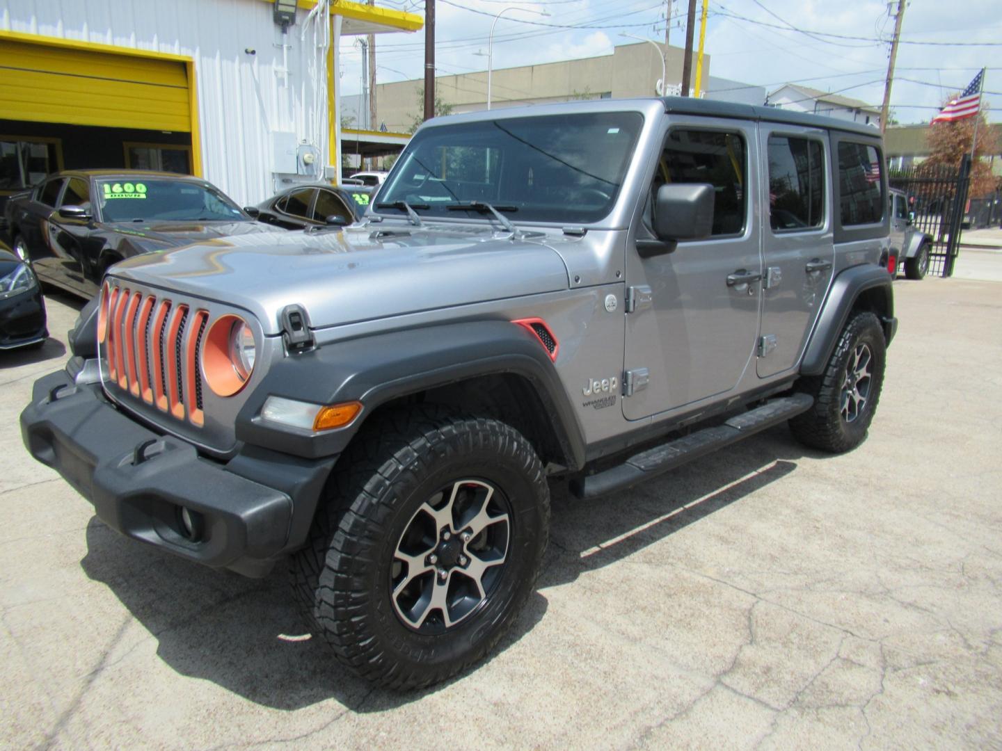 2020 Gray /Black Jeep Wrangler Unlimited Sport (1C4HJXDN7LW) with an 2.0L L4 DOHC 16V TURBO engine, 6A transmission, located at 1511 North Shepherd Dr., Houston, TX, 77008, (281) 657-1221, 29.798361, -95.412560 - 2020 Jeep Wrangler Unlimited Sport S 122,106 miles VIN: 1C4HJXDN7LW282475 Vehicle Details 4 Door Wagon/Sport Utility 2.0L I4 F DOHC 16V Gasoline Rear wheel drive w/ 4X4- Photo#19