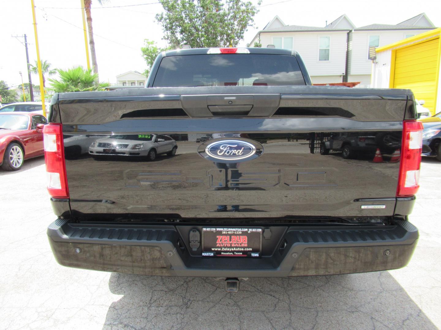 2022 Black /Black Ford F-150 XLT SuperCrew 6.5-ft. Bed 4WD (1FTEW1EP9NF) with an 2.7L V6 DOHC 24V engine, 6A transmission, located at 1511 North Shepherd Dr., Houston, TX, 77008, (281) 657-1221, 29.798361, -95.412560 - 2022 Ford F-150 XL 143,249 miles VIN: 1FTEW1EP9NFA10613 Vehicle Details Crew Pickup 2.7L V6 F DOHC 24V Gasoline Rear wheel drive w/ 4X4- Photo#23