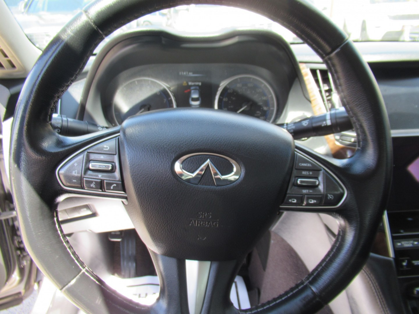2015 Gray /Black Infiniti Q50 Premium (JN1BV7AP1FM) with an 3.7L V6 DOHC 24V HYBRID engine, 7A transmission, located at 1511 North Shepherd Dr., Houston, TX, 77008, (281) 657-1221, 29.798361, -95.412560 - 2015 Infiniti Q50 Premium 141,122 miles VIN: JN1BV7AP1FM346822 Vehicle Details Sedan 4 DR 3.7L V6 F DOHC 24V Gasoline Rear wheel drive- Photo#3