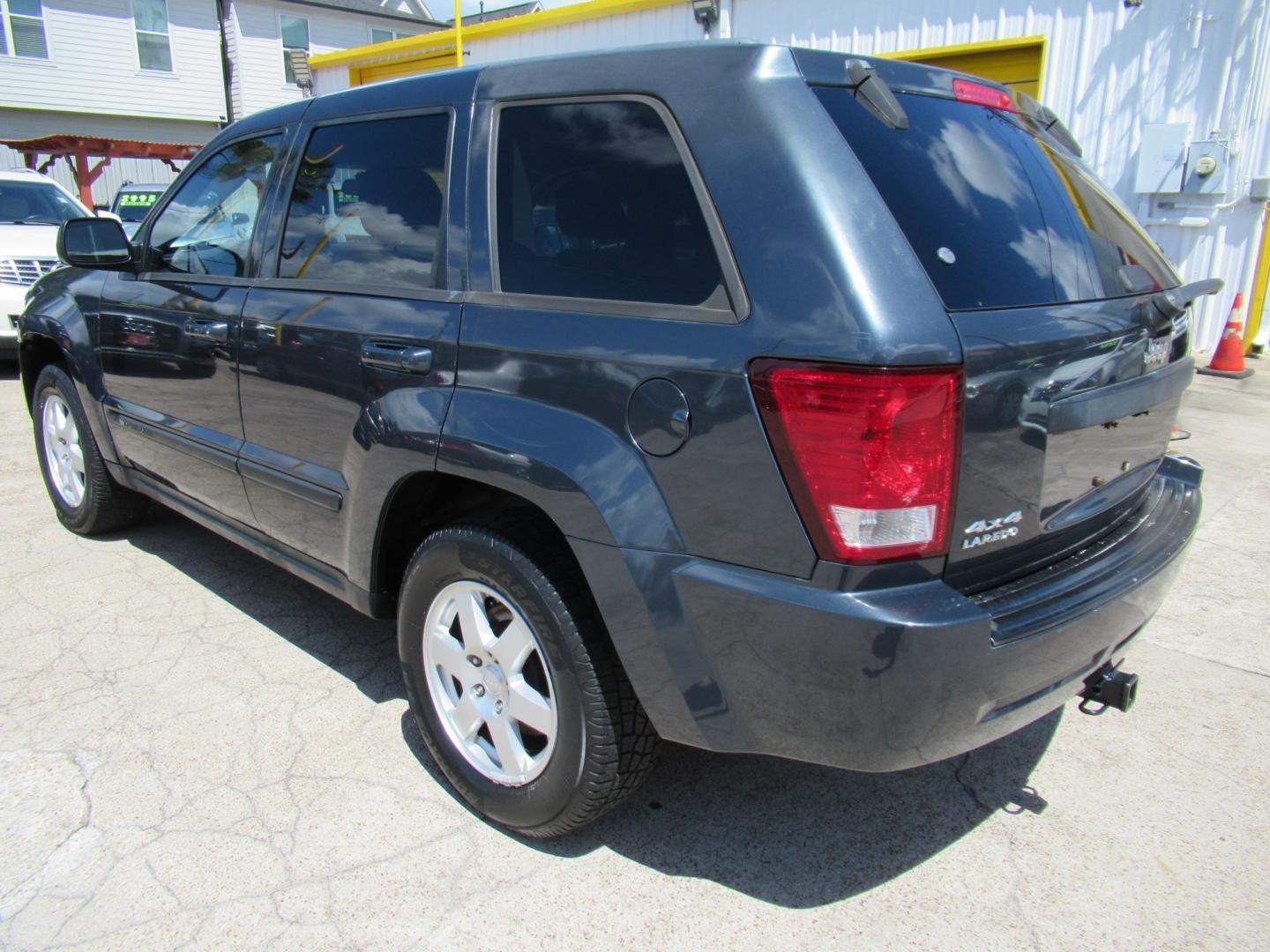 2008 BLUE /Gray Jeep Grand Cherokee Laredo 4WD (1J8GR48K38C) with an 3.7L V6 SOHC 12V engine, 5A OD transmission, located at 1511 North Shepherd Dr., Houston, TX, 77008, (281) 657-1221, 29.798361, -95.412560 - 2008 Jeep Grand Cherokee Laredo 156,835 miles VIN: 1J8GR48K38C184001 Vehicle Details 4 Door Wagon/Sport Utility 3.7L V6 F Gasoline Rear wheel drive w/ 4X4- Photo#24