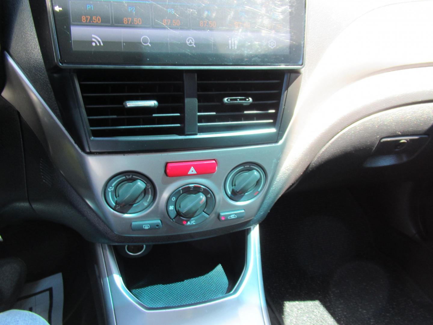 2010 Gray /Black Subaru Impreza Outback Sport (JF1GH6D67AG) with an 2.5L H4 SOHC 16V engine, 5M transmission, located at 1511 North Shepherd Dr., Houston, TX, 77008, (281) 657-1221, 29.798361, -95.412560 - 2010 Subaru Impreza Outback Sport 168,276 miles VIN: JF1GH6D67AG804710 Vehicle Details Wagon 4 DR 2.5L H4 F SOHC 16V Gasoline All wheel drive- Photo#2