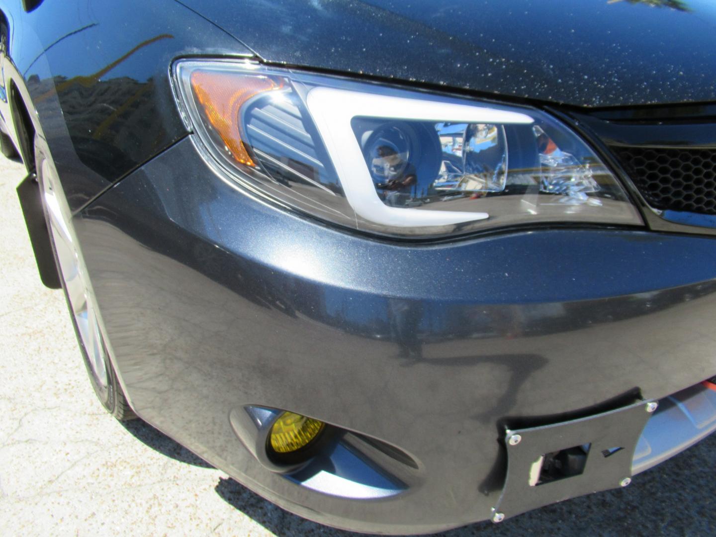 2010 Gray /Black Subaru Impreza Outback Sport (JF1GH6D67AG) with an 2.5L H4 SOHC 16V engine, 5M transmission, located at 1511 North Shepherd Dr., Houston, TX, 77008, (281) 657-1221, 29.798361, -95.412560 - 2010 Subaru Impreza Outback Sport 168,276 miles VIN: JF1GH6D67AG804710 Vehicle Details Wagon 4 DR 2.5L H4 F SOHC 16V Gasoline All wheel drive- Photo#15