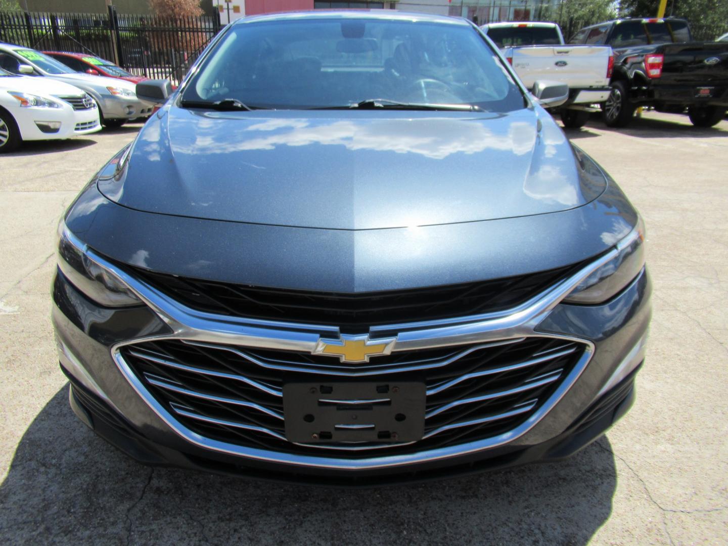 2020 Gray /Black Chevrolet Malibu LS (1G1ZB5ST6LF) with an 1.5L L4 DOHC 16V engine, 6A transmission, located at 1511 North Shepherd Dr., Houston, TX, 77008, (281) 657-1221, 29.798361, -95.412560 - 2020 Chevrolet Malibu LS 140,845 miles VIN: 1G1ZB5ST6LF143034 Vehicle Details Sedan 4 DR 1.5L I4 F DOHC 16V Gasoline Front wheel drive- Photo#14
