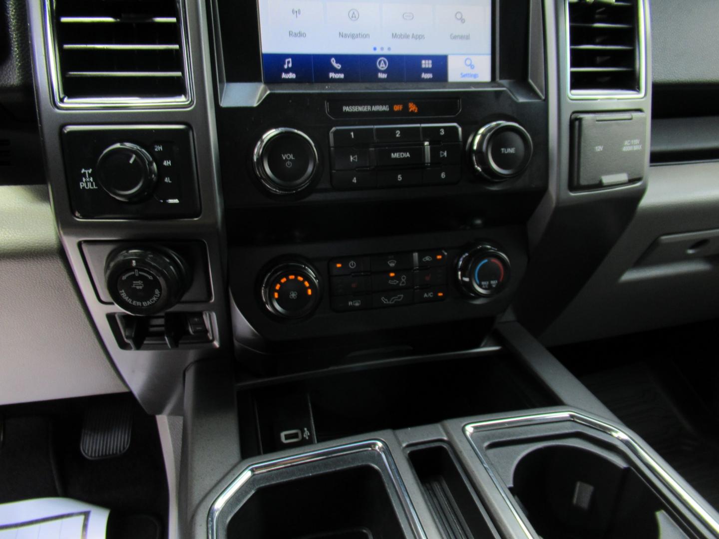 2020 Black /Black Ford F-150 XLT SuperCrew 6.5-ft. Bed 4WD (1FTEW1E46LF) with an 3.5L V6 TURBO engine, 6A transmission, located at 1511 North Shepherd Dr., Houston, TX, 77008, (281) 657-1221, 29.798361, -95.412560 - 2020 Ford F-150 XLT 146,339 miles VIN: 1FTEW1E46LFA13634 Original Window Sticker Vehicle Details Crew Pickup 3.5L V6 F DOHC 24V Gasoline Rear wheel drive w/ 4X4- Photo#6