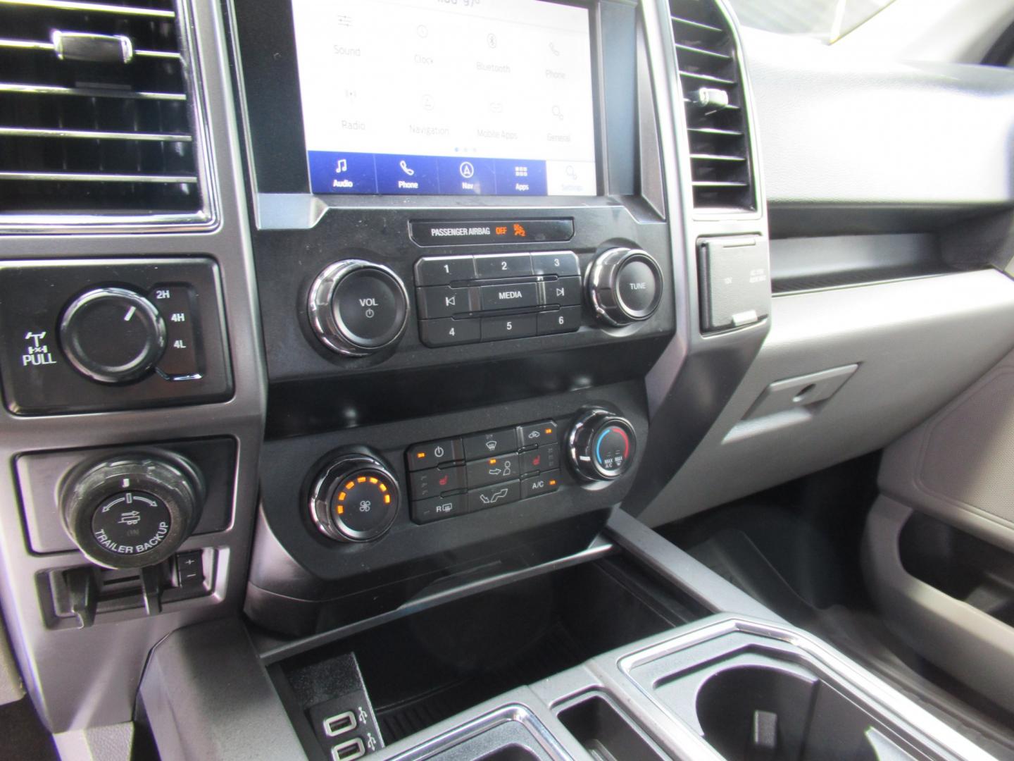 2020 Black /Black Ford F-150 XLT SuperCrew 6.5-ft. Bed 4WD (1FTEW1E46LF) with an 3.5L V6 TURBO engine, 6A transmission, located at 1511 North Shepherd Dr., Houston, TX, 77008, (281) 657-1221, 29.798361, -95.412560 - 2020 Ford F-150 XLT 146,339 miles VIN: 1FTEW1E46LFA13634 Original Window Sticker Vehicle Details Crew Pickup 3.5L V6 F DOHC 24V Gasoline Rear wheel drive w/ 4X4- Photo#7