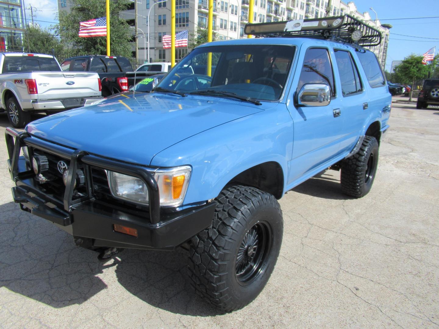 1994 BLUE /Gray Toyota 4Runner SR5 V6 4WD (JT3VN39W7R0) with an 3.0L V6 OHV 12V engine, located at 1511 North Shepherd Dr., Houston, TX, 77008, (281) 657-1221, 29.798361, -95.412560 - 1994 Toyota 4Runner SR5 V6 179,016 miles VIN: JT3VN39W7R0166274 Vehicle Details 4 Door Wagon/Sport Utility 3.0L V6 F Gasoline Rear wheel drive w/ 4X4- Photo#0