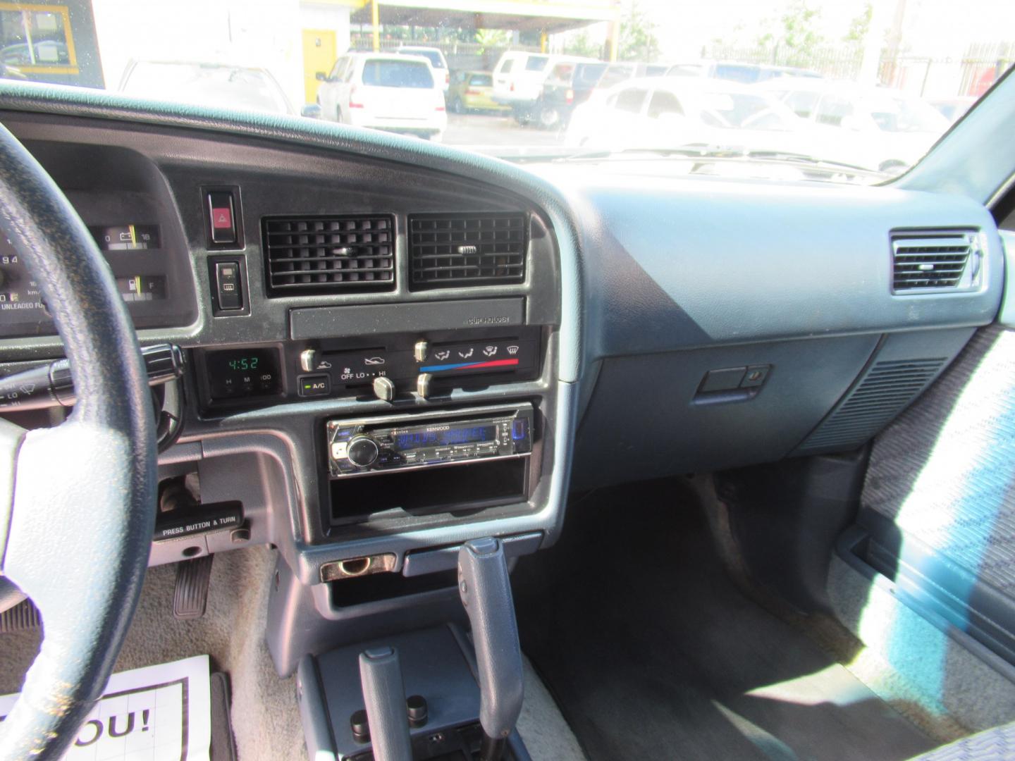 1994 BLUE /Gray Toyota 4Runner SR5 V6 4WD (JT3VN39W7R0) with an 3.0L V6 OHV 12V engine, located at 1511 North Shepherd Dr., Houston, TX, 77008, (281) 657-1221, 29.798361, -95.412560 - 1994 Toyota 4Runner SR5 V6 179,016 miles VIN: JT3VN39W7R0166274 Vehicle Details 4 Door Wagon/Sport Utility 3.0L V6 F Gasoline Rear wheel drive w/ 4X4- Photo#3