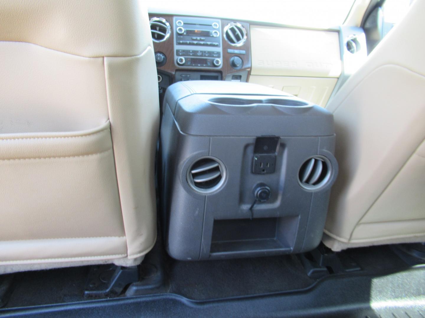 2012 Green /Tan Ford F-250 SD King Ranch Crew Cab 4WD (1FT7W2B62CE) with an 6.2L V8 OHV 16V engine, 6-Speed Automatic transmission, located at 1511 North Shepherd Dr., Houston, TX, 77008, (281) 657-1221, 29.798361, -95.412560 - 2012 Ford F-250 Super Duty Lariat 202,134 miles VIN: 1FT7W2B62CEA02897 Details Crew Pickup 6.2L V8 F SOHC 16V Gasoline Rear wheel drive w/ 4X4- Photo#3