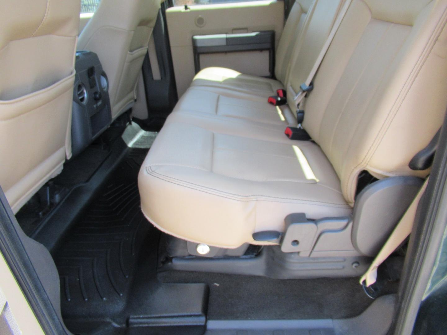 2012 Green /Tan Ford F-250 SD King Ranch Crew Cab 4WD (1FT7W2B62CE) with an 6.2L V8 OHV 16V engine, 6-Speed Automatic transmission, located at 1511 North Shepherd Dr., Houston, TX, 77008, (281) 657-1221, 29.798361, -95.412560 - 2012 Ford F-250 Super Duty Lariat 202,134 miles VIN: 1FT7W2B62CEA02897 Details Crew Pickup 6.2L V8 F SOHC 16V Gasoline Rear wheel drive w/ 4X4- Photo#1