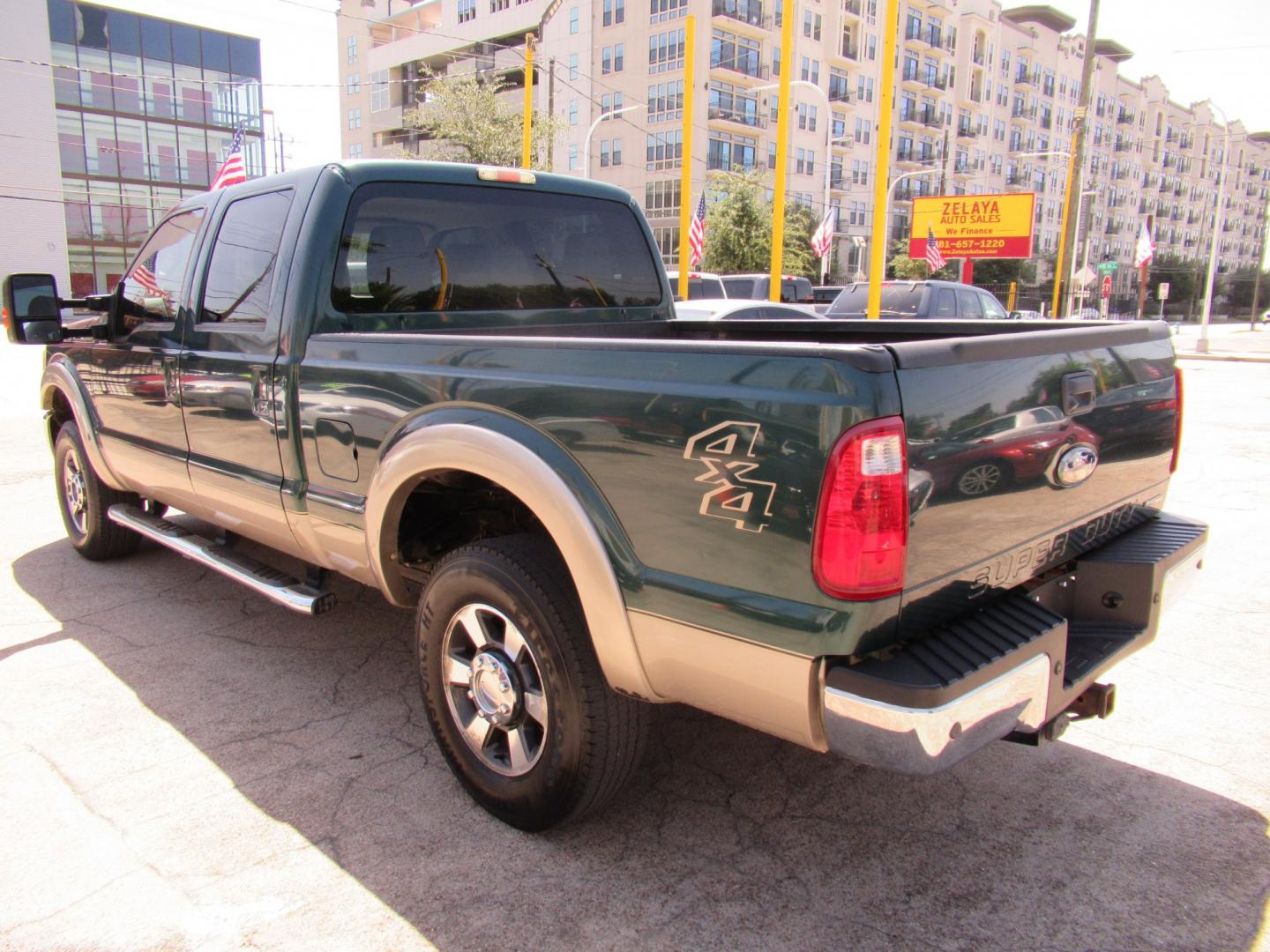 2012 Green /Tan Ford F-250 SD King Ranch Crew Cab 4WD (1FT7W2B62CE) with an 6.2L V8 OHV 16V engine, 6-Speed Automatic transmission, located at 1511 North Shepherd Dr., Houston, TX, 77008, (281) 657-1221, 29.798361, -95.412560 - 2012 Ford F-250 Super Duty Lariat 202,134 miles VIN: 1FT7W2B62CEA02897 Details Crew Pickup 6.2L V8 F SOHC 16V Gasoline Rear wheel drive w/ 4X4- Photo#19