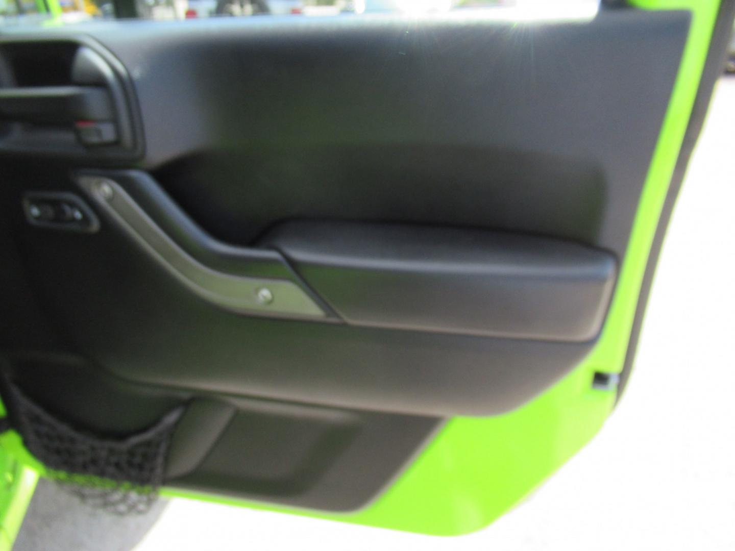 2012 Green /Black Jeep Wrangler Sport 4WD (1C4AJWAG0CL) with an 3.6L V6 DOHC 24V FFV engine, Automatic transmission, located at 1511 North Shepherd Dr., Houston, TX, 77008, (281) 657-1221, 29.798361, -95.412560 - 2012 Jeep Wrangler Sport VIN: 1C4AJWAG0CL279419 Vehicle Details Utility (Blazer, Jimmy, Scout, etc.) 3.6L V6 F DOHC 24V Gasoline Rear wheel drive w/ 4X4- Photo#2