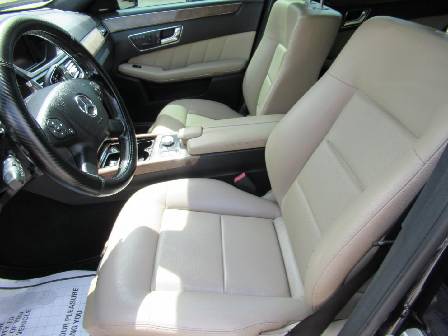 2011 BLUE /Tan Mercedes-Benz E-Class Wagon E350 4Matic (WDDHH8HB0BA) with an 3.5L V6 DOHC 24V engine, 7-Speed Automatic transmission, located at 1511 North Shepherd Dr., Houston, TX, 77008, (281) 657-1221, 29.798361, -95.412560 - 2011 Mercedes-Benz E-Class E 350 Sport 4Matic VIN: WDDHH8HB0BA467177 Vehicle Details Wagon 4 DR 3.5L V6 F DOHC 24V Gasoline All wheel drive Excellent Condition Hard to find wagon, don't miss out!- Photo#9