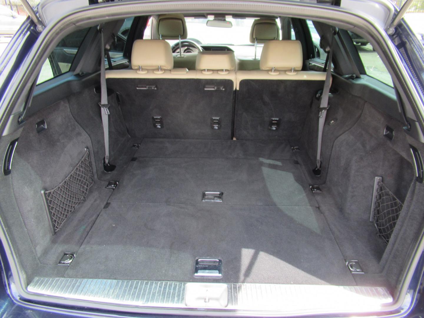 2011 BLUE /Tan Mercedes-Benz E-Class Wagon E350 4Matic (WDDHH8HB0BA) with an 3.5L V6 DOHC 24V engine, 7-Speed Automatic transmission, located at 1511 North Shepherd Dr., Houston, TX, 77008, (281) 657-1221, 29.798361, -95.412560 - 2011 Mercedes-Benz E-Class E 350 Sport 4Matic VIN: WDDHH8HB0BA467177 Vehicle Details Wagon 4 DR 3.5L V6 F DOHC 24V Gasoline All wheel drive Excellent Condition Hard to find wagon, don't miss out!- Photo#19