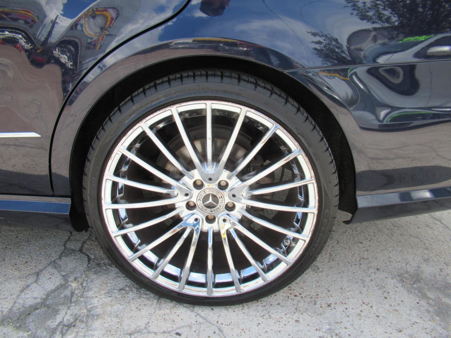 2011 BLUE /Tan Mercedes-Benz E-Class Wagon E350 4Matic (WDDHH8HB0BA) with an 3.5L V6 DOHC 24V engine, 7-Speed Automatic transmission, located at 1511 North Shepherd Dr., Houston, TX, 77008, (281) 657-1221, 29.798361, -95.412560 - 2011 Mercedes-Benz E-Class E 350 Sport 4Matic VIN: WDDHH8HB0BA467177 Vehicle Details Wagon 4 DR 3.5L V6 F DOHC 24V Gasoline All wheel drive Excellent Condition Hard to find wagon, don't miss out!- Photo#50