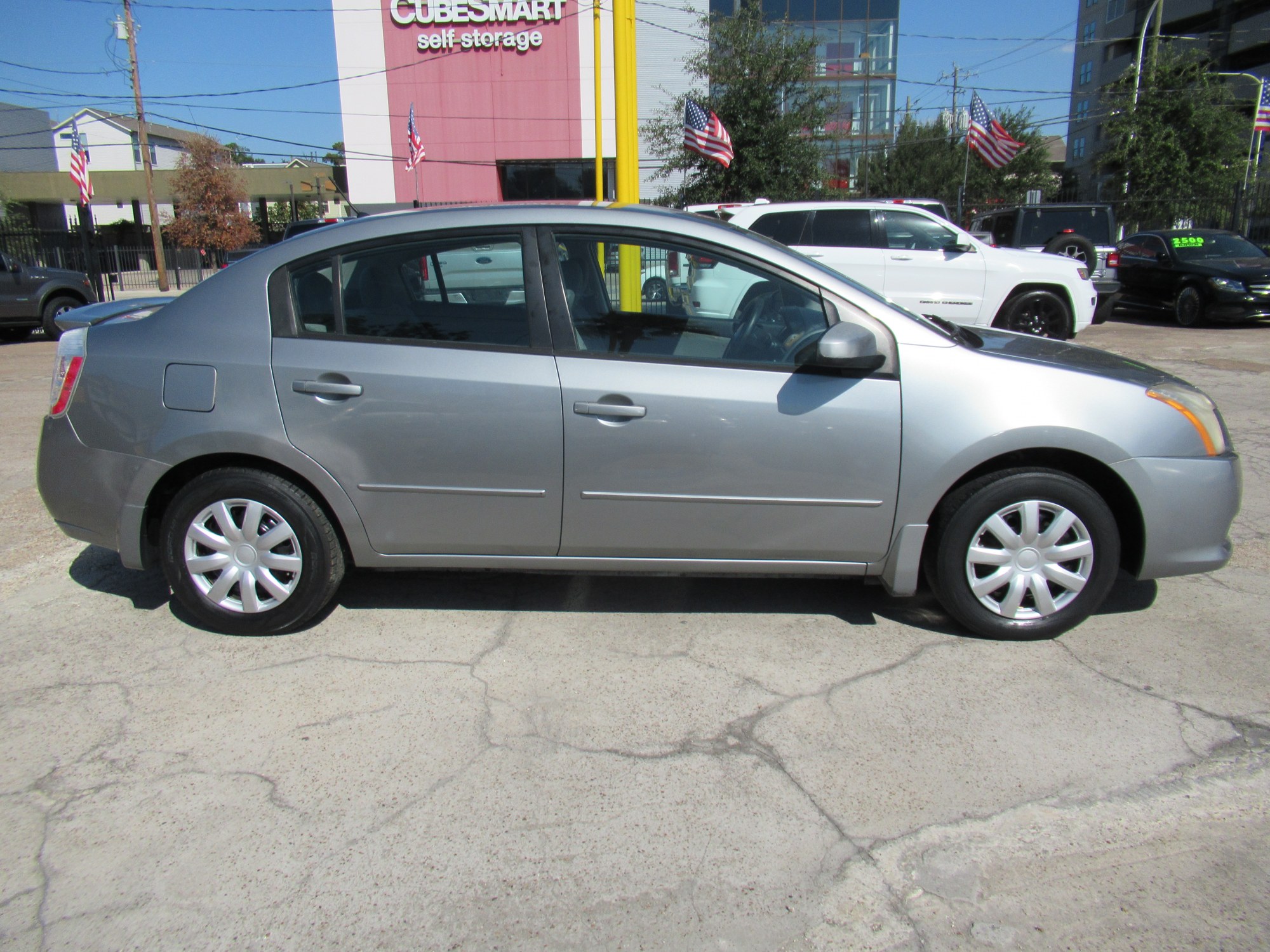photo of 2012 Nissan Sentra 2.0