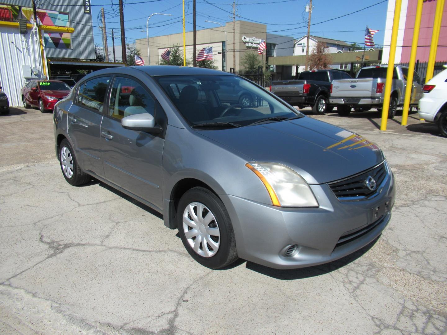 2012 Gray /Gray Nissan Sentra 2.0 (3N1AB6APXCL) with an 2.0L L4 DOHC 16V engine, Continuously Variable Transmission transmission, located at 1511 North Shepherd Dr., Houston, TX, 77008, (281) 657-1221, 29.798361, -95.412560 - 2012 Nissan Sentra 2.0 S VIN: 3N1AB6APXCL627862 Vehicle Details Sedan 4 DR 2.0L I4 F DOHC 16V Gasoline Front wheel drive- Photo#13