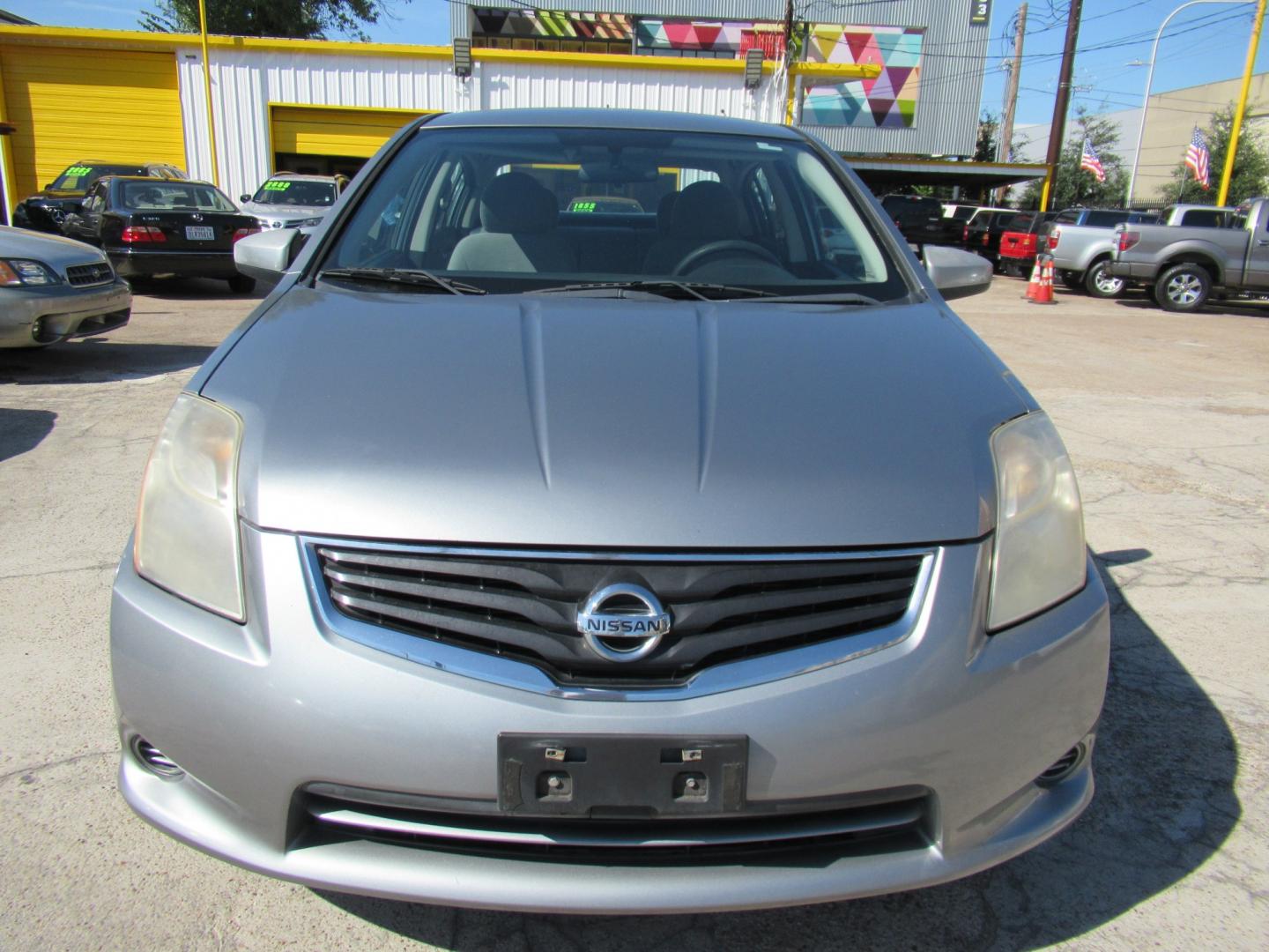 2012 Gray /Gray Nissan Sentra 2.0 (3N1AB6APXCL) with an 2.0L L4 DOHC 16V engine, Continuously Variable Transmission transmission, located at 1511 North Shepherd Dr., Houston, TX, 77008, (281) 657-1221, 29.798361, -95.412560 - 2012 Nissan Sentra 2.0 S VIN: 3N1AB6APXCL627862 Vehicle Details Sedan 4 DR 2.0L I4 F DOHC 16V Gasoline Front wheel drive- Photo#14