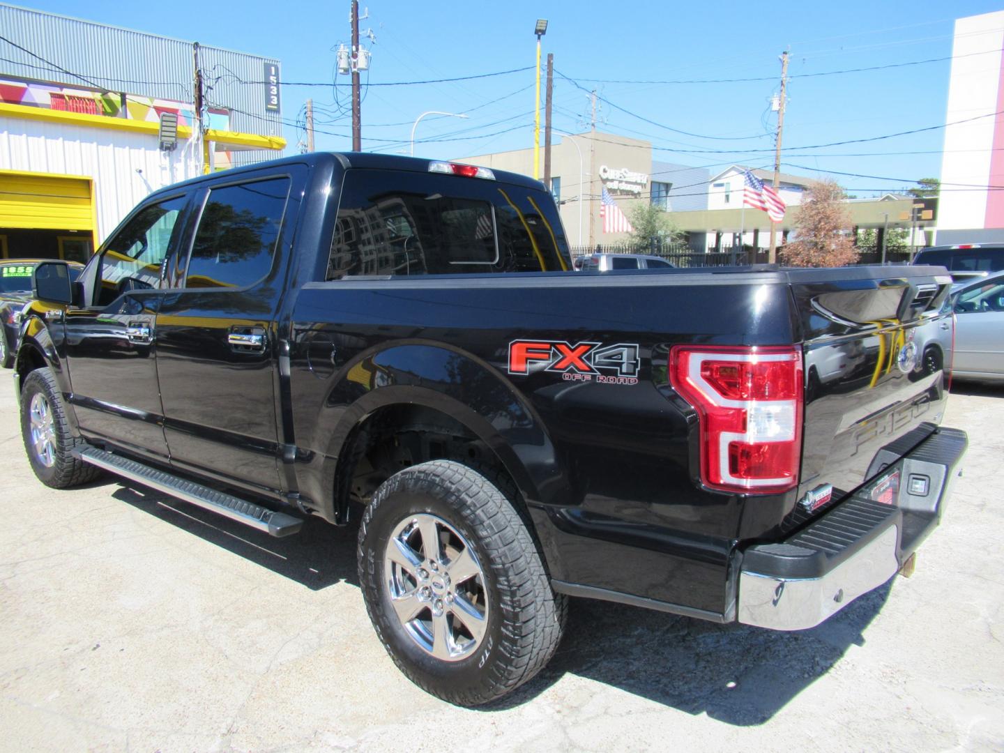 2019 Black /Black Ford F-150 XLT SuperCrew 6.5-ft. Bed 4WD (1FTEW1E49KK) with an 3.5L V6 TURBO engine, 6A transmission, located at 1511 North Shepherd Dr., Houston, TX, 77008, (281) 657-1221, 29.798361, -95.412560 - 2019 Ford F-150 XLT VIN: 1FTEW1E49KKE46337 Vehicle Details Crew Pickup 3.5L V6 F DOHC 24V Gasoline Rear wheel drive w/ 4X4- Photo#13