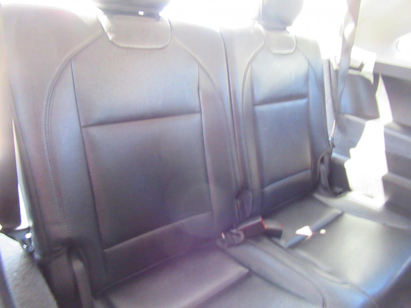 2014 Black /Black Acura MDX 6-Spd AT w/Tech and Entertainment Package (5FRYD3H64EB) with an 3.5L V6 SOHC 24V engine, 6-Speed Automatic transmission, located at 1511 North Shepherd Dr., Houston, TX, 77008, (281) 657-1221, 29.798361, -95.412560 - 2014 Acura MDX W/Tech W/Res VIN: 5FRYD3H64EB010815 Vehicle Details 4 Door Wagon/Sport Utility 3.5L V6 F SOHC 24V Gasoline Front wheel drive- Photo#20