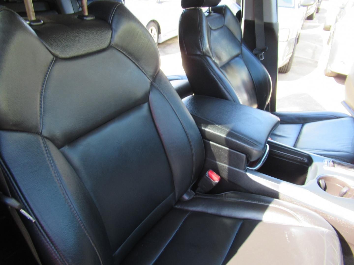2014 Black /Black Acura MDX 6-Spd AT w/Tech and Entertainment Package (5FRYD3H64EB) with an 3.5L V6 SOHC 24V engine, 6-Speed Automatic transmission, located at 1511 North Shepherd Dr., Houston, TX, 77008, (281) 657-1221, 29.798361, -95.412560 - 2014 Acura MDX W/Tech W/Res VIN: 5FRYD3H64EB010815 Vehicle Details 4 Door Wagon/Sport Utility 3.5L V6 F SOHC 24V Gasoline Front wheel drive- Photo#24