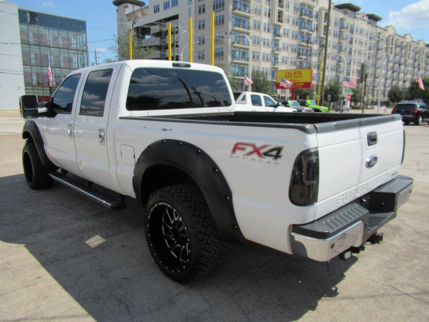 2016 White /Black Ford F-250 SD King Ranch Crew Cab 4WD (1FT7W2B63GE) with an 6.2L V8 OHV 16V engine, 6A transmission, located at 1511 North Shepherd Dr., Houston, TX, 77008, (281) 657-1221, 29.798361, -95.412560 - 2016 Ford F-250 Super Duty XL VIN: 1FT7W2B63GEA80692 Vehicle Details Crew Pickup 6.2L V8 F SOHC 16V Gasoline Rear wheel drive w/ 4X4- Photo#24