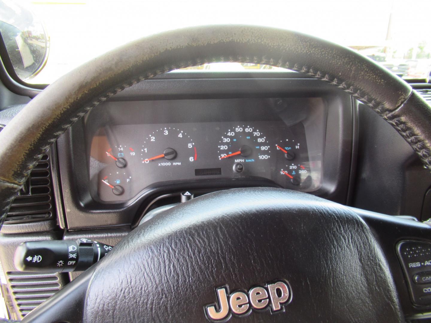 2006 Black /Black Jeep Wrangler Unlimited Rubicon (1J4FA64S96P) with an 4.0L L6 OHV 12V engine, located at 1511 North Shepherd Dr., Houston, TX, 77008, (281) 657-1221, 29.798361, -95.412560 - 2006 Jeep Wrangler Unlimited Rubicon VIN: 1J4FA64S96P782881 Vehicle Details Utility (Blazer, Jimmy, Scout, etc.) 4.0L I6 F Gasoline Rear wheel drive w/ 4X4- Photo#11