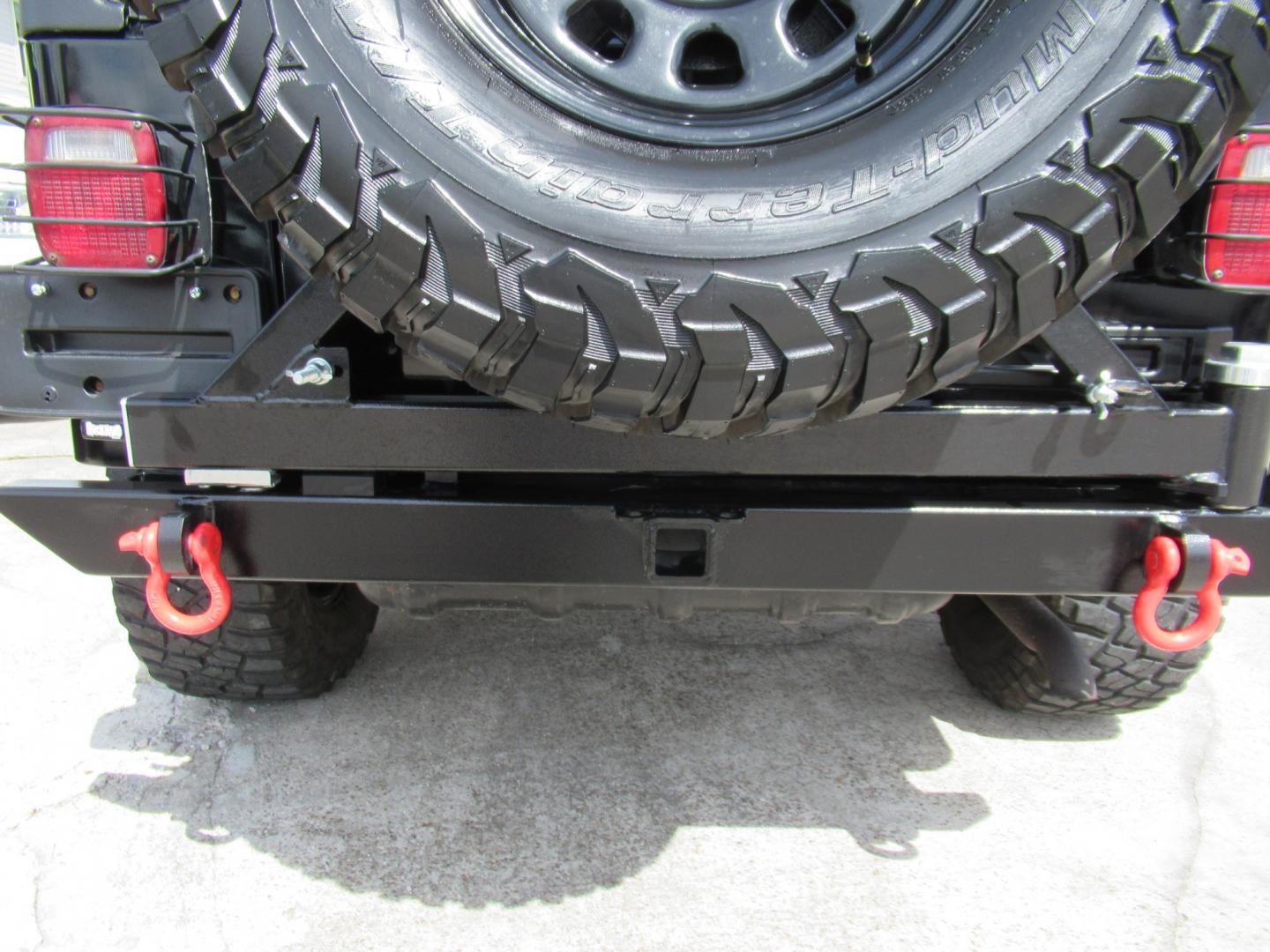 2006 Black /Black Jeep Wrangler Unlimited Rubicon (1J4FA64S96P) with an 4.0L L6 OHV 12V engine, located at 1511 North Shepherd Dr., Houston, TX, 77008, (281) 657-1221, 29.798361, -95.412560 - 2006 Jeep Wrangler Unlimited Rubicon VIN: 1J4FA64S96P782881 Vehicle Details Utility (Blazer, Jimmy, Scout, etc.) 4.0L I6 F Gasoline Rear wheel drive w/ 4X4- Photo#30