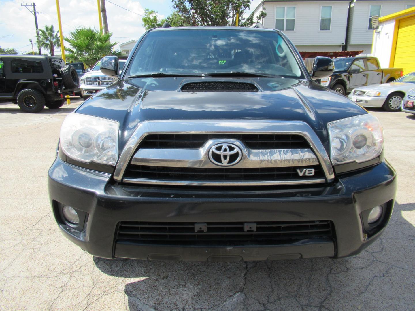 2006 Black /Black Toyota 4Runner Sport Edition 4WD V8 (JTEBT14R868) with an 4.7L V8 DOHC 32V engine, 5A OD transmission, located at 1511 North Shepherd Dr., Houston, TX, 77008, (281) 657-1221, 29.798361, -95.412560 - 2006 Toyota 4Runner Sport Edition VIN: JTEBT14R868037687 4 Door Wagon/Sport Utility 4.7L V8 F DOHC 32V Gasoline All wheel drive- Photo#27