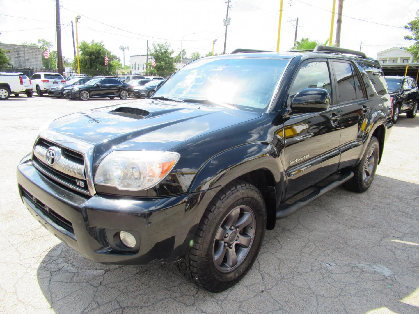 2006 Black /Black Toyota 4Runner Sport Edition 4WD V8 (JTEBT14R868) with an 4.7L V8 DOHC 32V engine, 5A OD transmission, located at 1511 North Shepherd Dr., Houston, TX, 77008, (281) 657-1221, 29.798361, -95.412560 - 2006 Toyota 4Runner Sport Edition VIN: JTEBT14R868037687 4 Door Wagon/Sport Utility 4.7L V8 F DOHC 32V Gasoline All wheel drive- Photo#28