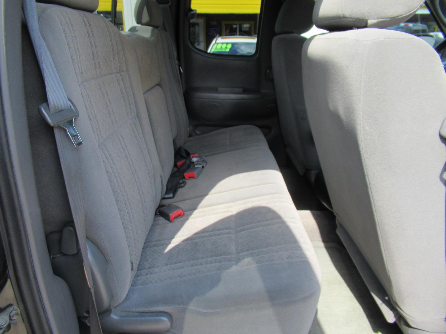 2004 Black /Gray Toyota Tundra SR5 Access Cab 2WD (5TBRT34134S) with an 4.7L V8 DOHC 32V engine, Automatic transmission, located at 1511 North Shepherd Dr., Houston, TX, 77008, (281) 657-1221, 29.798361, -95.412560 - 2004 Toyota Tundra SR5 VIN: 5TBRT34134S444343 Vehicle Details 4 Door Extended Cab Pickup 4.7L V8 F DOHC 32V Gasoline Rear wheel drive- Photo#16
