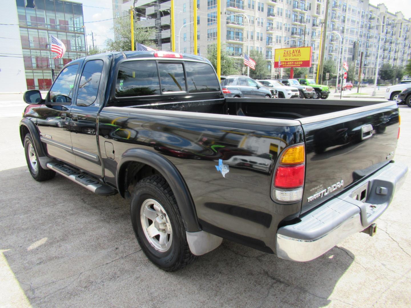 2004 Black /Gray Toyota Tundra SR5 Access Cab 2WD (5TBRT34134S) with an 4.7L V8 DOHC 32V engine, Automatic transmission, located at 1511 North Shepherd Dr., Houston, TX, 77008, (281) 657-1221, 29.798361, -95.412560 - 2004 Toyota Tundra SR5 VIN: 5TBRT34134S444343 Vehicle Details 4 Door Extended Cab Pickup 4.7L V8 F DOHC 32V Gasoline Rear wheel drive- Photo#31