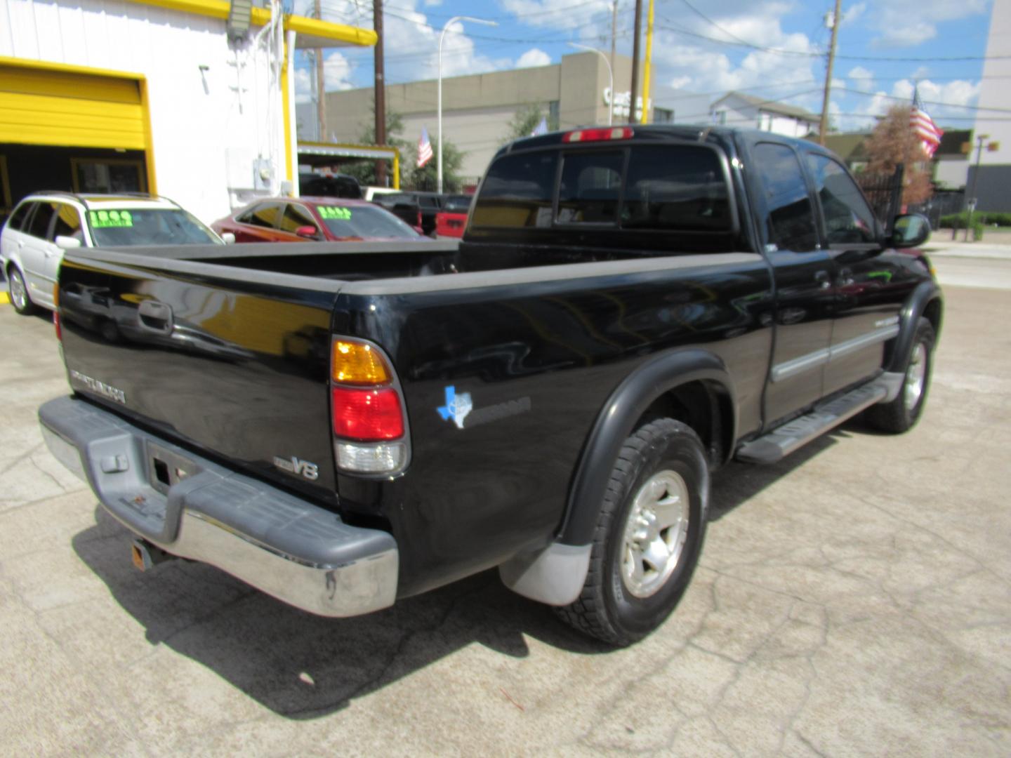 2004 Black /Gray Toyota Tundra SR5 Access Cab 2WD (5TBRT34134S) with an 4.7L V8 DOHC 32V engine, Automatic transmission, located at 1511 North Shepherd Dr., Houston, TX, 77008, (281) 657-1221, 29.798361, -95.412560 - 2004 Toyota Tundra SR5 VIN: 5TBRT34134S444343 Vehicle Details 4 Door Extended Cab Pickup 4.7L V8 F DOHC 32V Gasoline Rear wheel drive- Photo#33