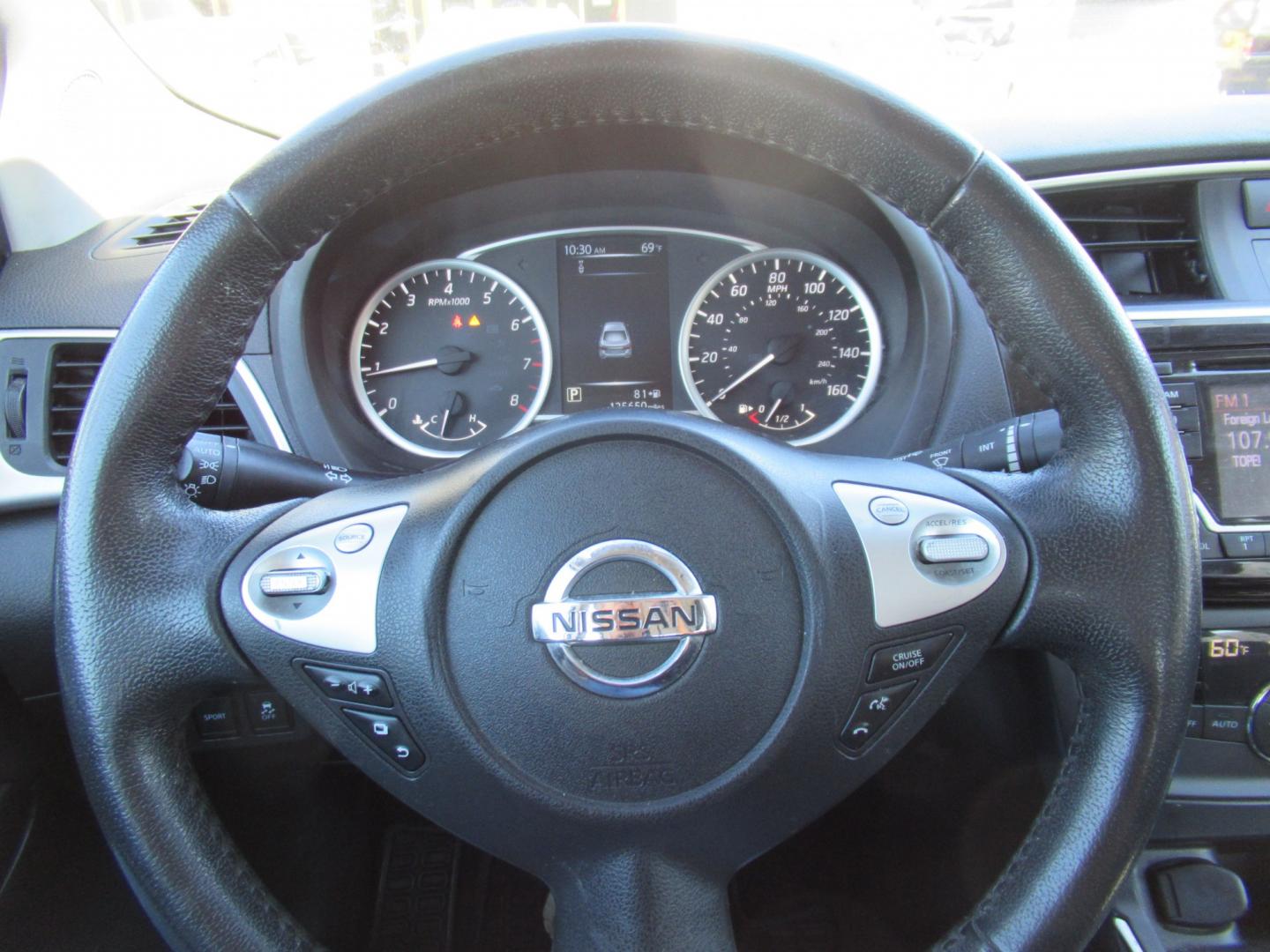 2018 White /Black Nissan Sentra S CVT (3N1AB7APXJL) with an 1.8L L4 SFI DOHC 16V engine, CVT transmission, located at 1511 North Shepherd Dr., Houston, TX, 77008, (281) 657-1221, 29.798361, -95.412560 - 2018 Nissan Sentra SV VIN: 3N1AB7APXJL656510 Vehicle Details Sedan 4 DR 1.8L I4 F DOHC 16V Gasoline Front wheel drive- Photo#1