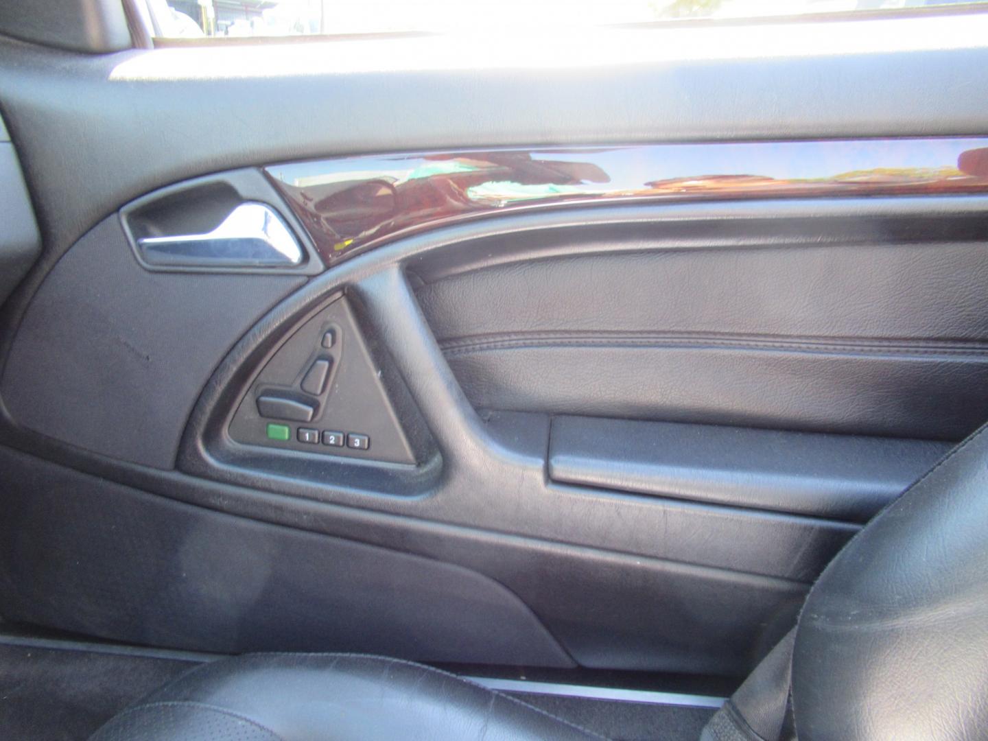 1997 Silver /Black Mercedes-Benz SL-Class SL500 40th Anniv. Roadster (WDBFA67F7VF) with an 5.0L V8 DOHC 32V engine, 5A OD transmission, located at 1511 North Shepherd Dr., Houston, TX, 77008, (281) 657-1221, 29.798361, -95.412560 - 1997 Mercedes-Benz SL-Class SL 500 VIN: WDBFA67F7VF147634 Vehicle Details Convertible 5.0L V8 F Gasoline Rear wheel drive- Photo#16