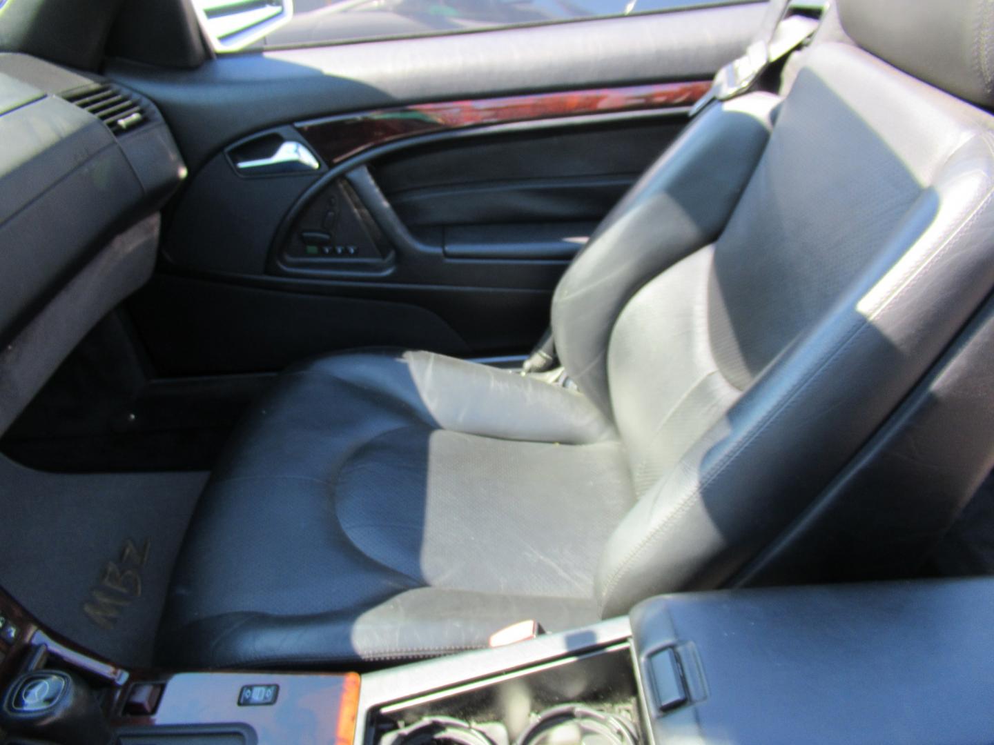 1997 Silver /Black Mercedes-Benz SL-Class SL500 40th Anniv. Roadster (WDBFA67F7VF) with an 5.0L V8 DOHC 32V engine, 5A OD transmission, located at 1511 North Shepherd Dr., Houston, TX, 77008, (281) 657-1221, 29.798361, -95.412560 - 1997 Mercedes-Benz SL-Class SL 500 VIN: WDBFA67F7VF147634 Vehicle Details Convertible 5.0L V8 F Gasoline Rear wheel drive- Photo#20