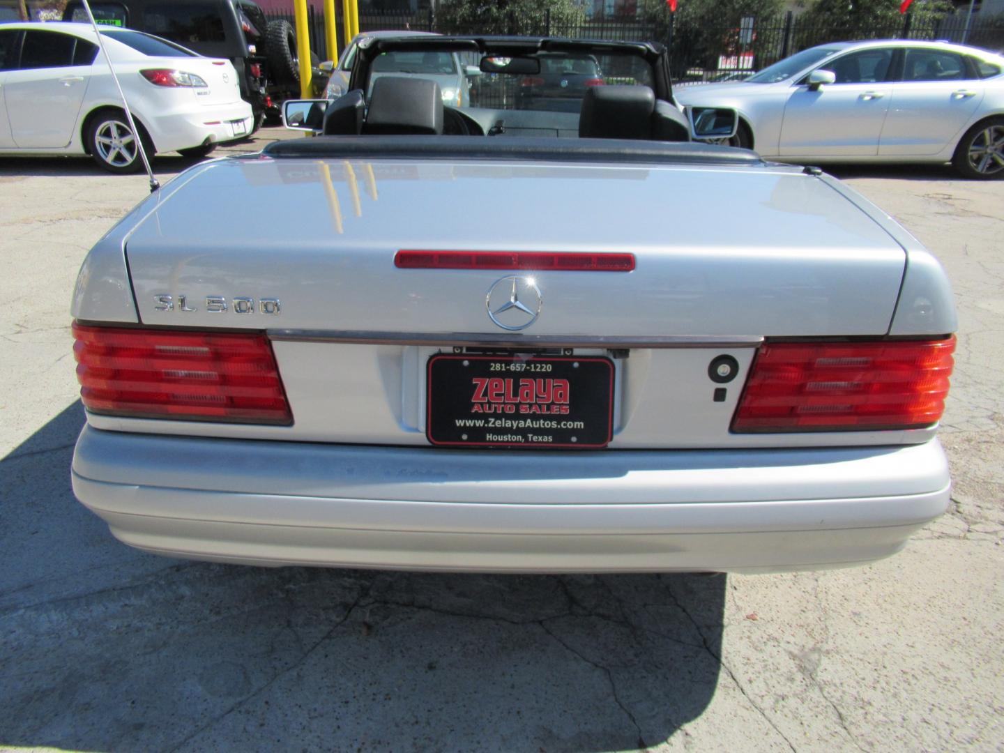 1997 Silver /Black Mercedes-Benz SL-Class SL500 40th Anniv. Roadster (WDBFA67F7VF) with an 5.0L V8 DOHC 32V engine, 5A OD transmission, located at 1511 North Shepherd Dr., Houston, TX, 77008, (281) 657-1221, 29.798361, -95.412560 - 1997 Mercedes-Benz SL-Class SL 500 VIN: WDBFA67F7VF147634 Vehicle Details Convertible 5.0L V8 F Gasoline Rear wheel drive- Photo#27