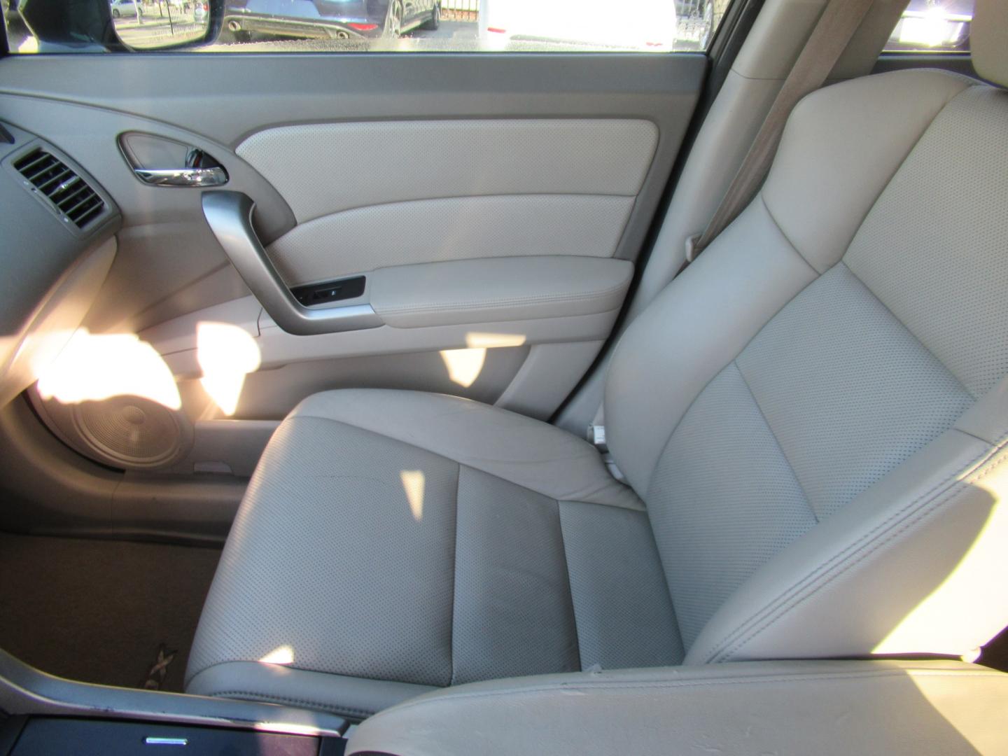 2011 Gray /Gray Acura RDX 5-Spd AT with Technology Package (5J8TB2H57BA) with an 2.3L L4 DOHC 16V engine, 5A transmission, located at 1511 North Shepherd Dr., Houston, TX, 77008, (281) 657-1221, 29.798361, -95.412560 - 2011 Acura RDX W/Tech VIN: 5J8TB2H57BA003334 Vehicle Details 4 Door Wagon/Sport Utility 2.3L I4 F DOHC 16V Gasoline Front wheel drive- Photo#3