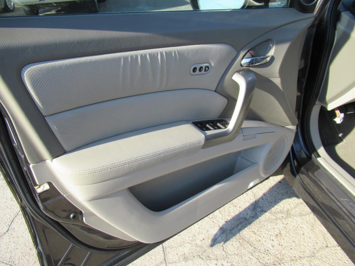2011 Gray /Gray Acura RDX 5-Spd AT with Technology Package (5J8TB2H57BA) with an 2.3L L4 DOHC 16V engine, 5A transmission, located at 1511 North Shepherd Dr., Houston, TX, 77008, (281) 657-1221, 29.798361, -95.412560 - 2011 Acura RDX W/Tech VIN: 5J8TB2H57BA003334 Vehicle Details 4 Door Wagon/Sport Utility 2.3L I4 F DOHC 16V Gasoline Front wheel drive- Photo#5